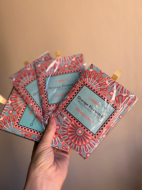 Profumatori Armadio - Confezione con 3 sacchetti profumati Orange Fireworks- INEBRIANTE - Colors