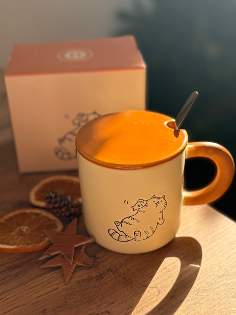 Tazza Mug "I just want a...FISH!" con coperchio in ceramica e cucchiaino 380 ml Himalaya