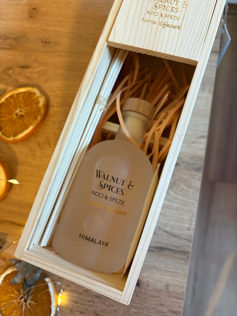 Diffusore NOCI & SPEZIE 250 ml  in box di legno - Himalaya