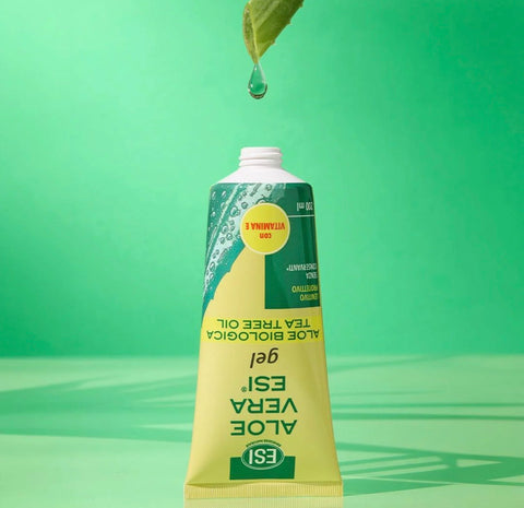Aloe Vera Gel e Tea Tree Oil lenitivo e protettivo 200 ml Esi