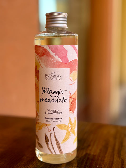 Ricarica Profumatore per Ambiente Villaggio Incantato 250 ml - Paesaggi Olfattivi PuroBio