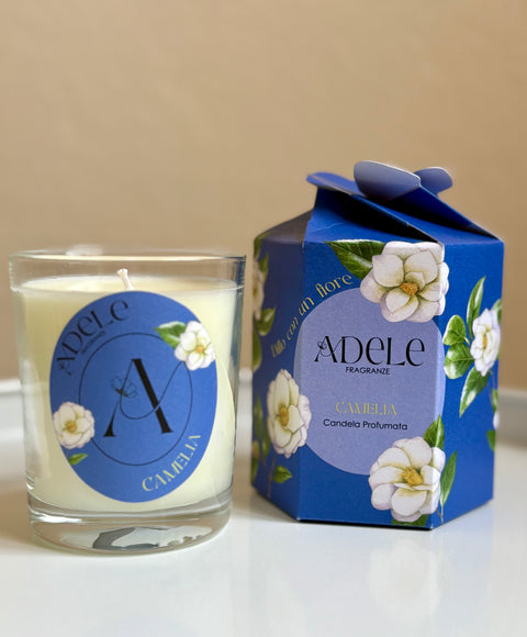 Dillo con un fiore - Candela camelia 170 gr - Adele Fragranze
