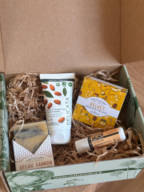 Cofanetto regalo Beauty Routine Corpo, Mani e Labbra