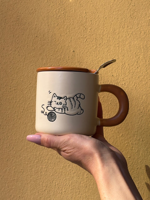 Tazza Mug "I just want a...TOY!" con coperchio in ceramica e cucchiaino 380 ml Himalaya
